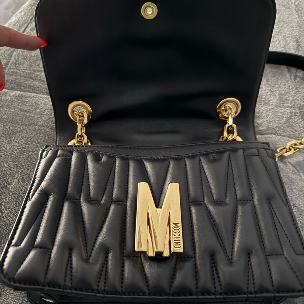 Moschino Black Quilted Shoulder Bag with Gold Accents - Picture 2 of 4